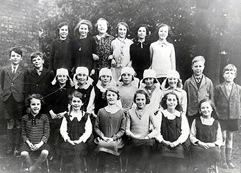 A Class at Oakley School in 1929 [Z50/85/11]